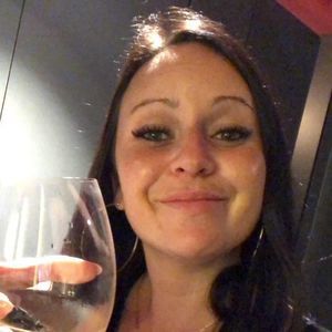 Meet your Posher, Sabrina